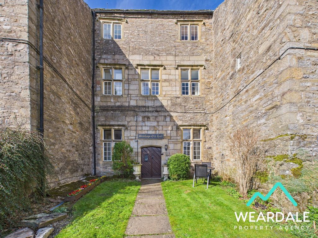 Property photo 1 of 69