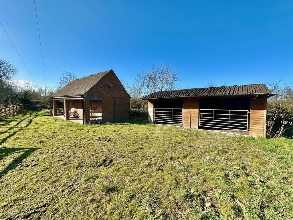 Property photo 1 of 11 Img_9825.Jpg