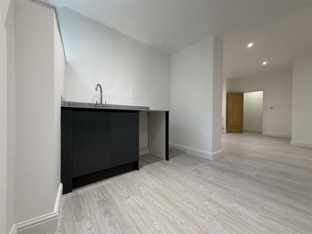 Property photo 3 of 23 Img_0457.Jpg