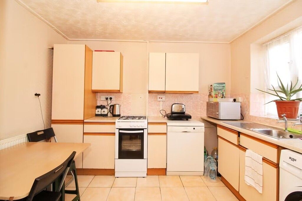 Property photo 2 of 10 N Street 3.Jpg