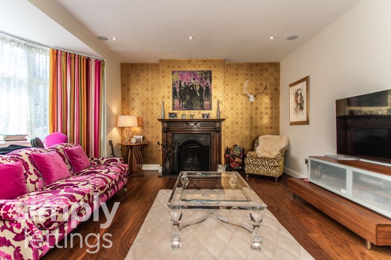 Additional image 18 of 8 bed property to rentPalmeira Avenue, Hove BN3