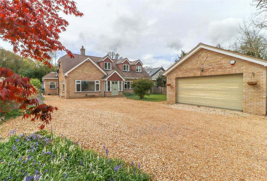 Property photo 1 of 27 Picture No. 17