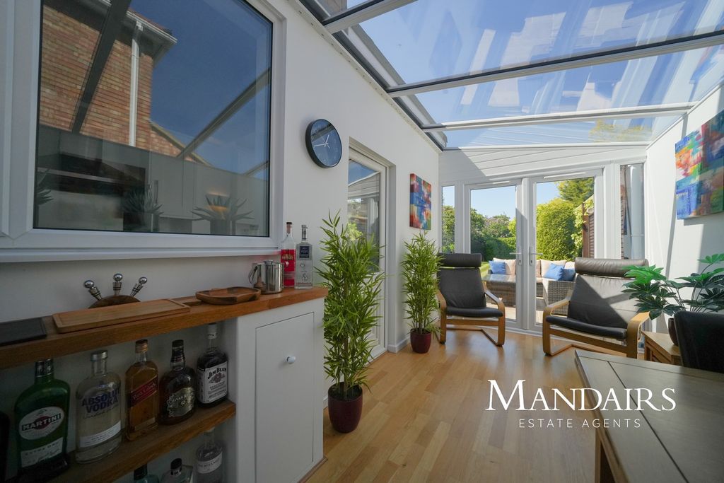 Property photo 2 of 24