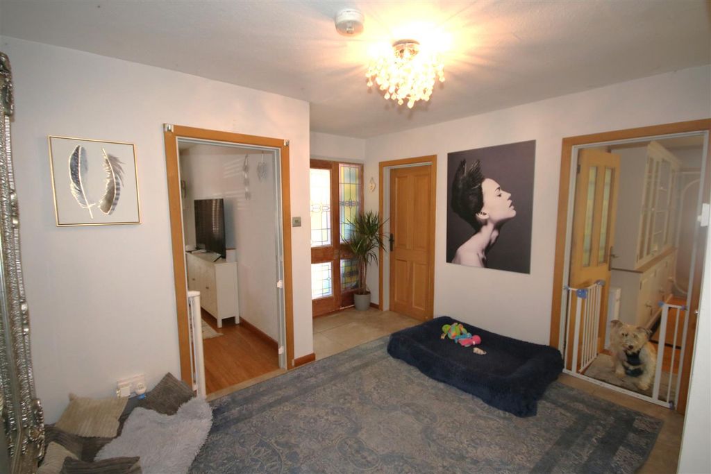 Property photo 3 of 34 Inner Hall A.Jpg