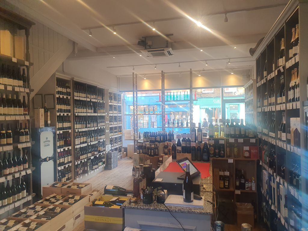 Property photo 1 of 4