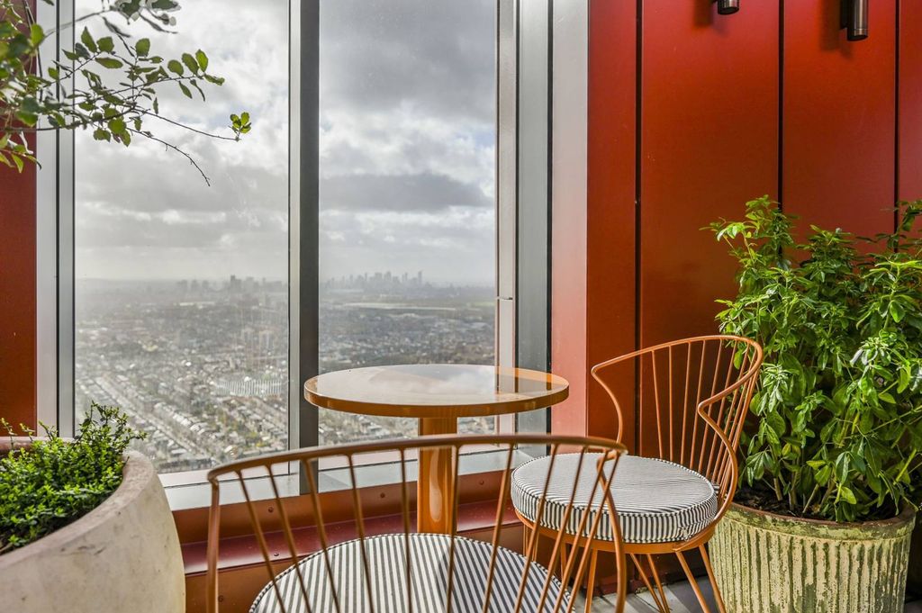 Property photo 3 of 30