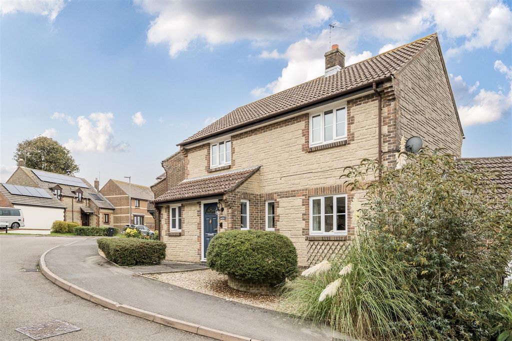 Property photo 1 of 19 Front Elevation