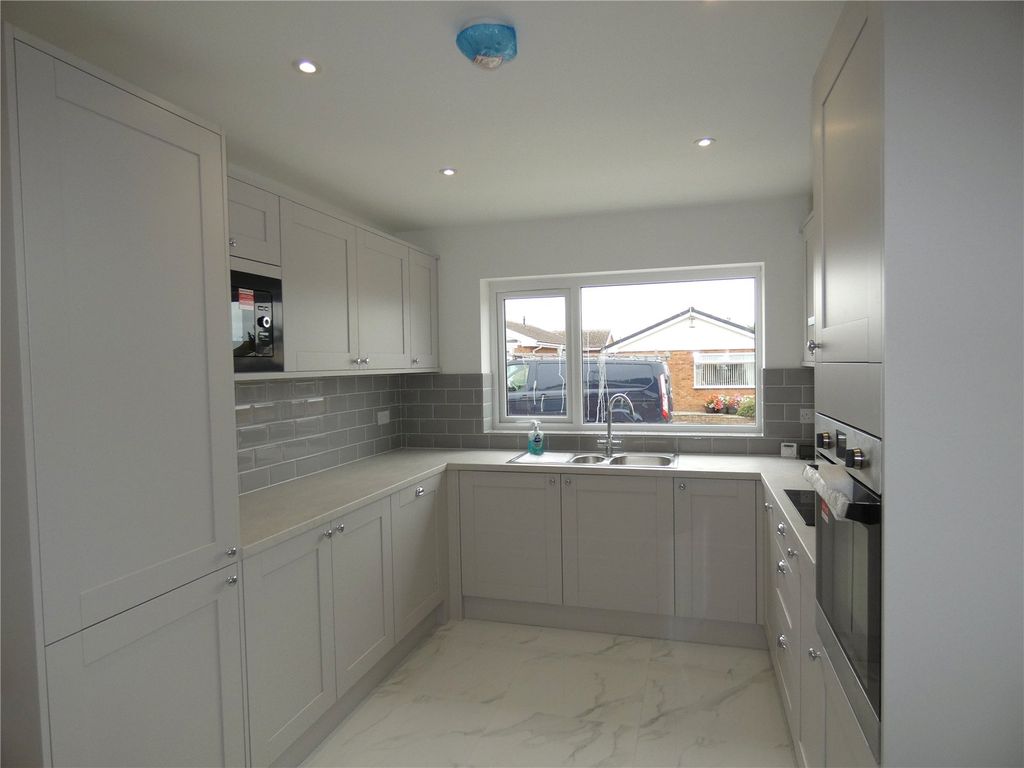 Property photo 2 of 15 Picture No. 08