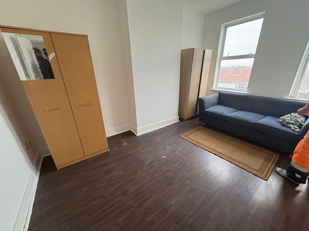 Property photo 1 of 5 Whatsapp Image 2026-01-13 At 11.25.56 Am (3)