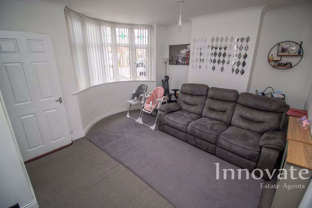 Property photo 2 of 11 Photo 9