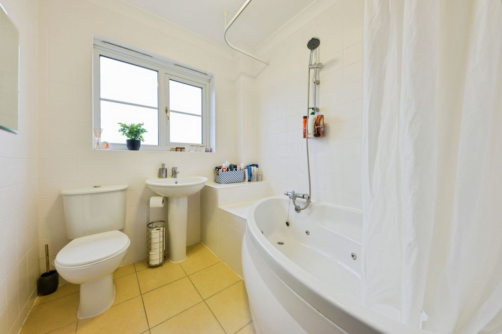 Additional image 19 of 4 bed detached house for saleRowan Crescent, Biggleswade SG18