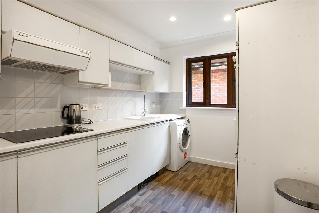 Property photo 2 of 14 1458948990 -  8.Jpg