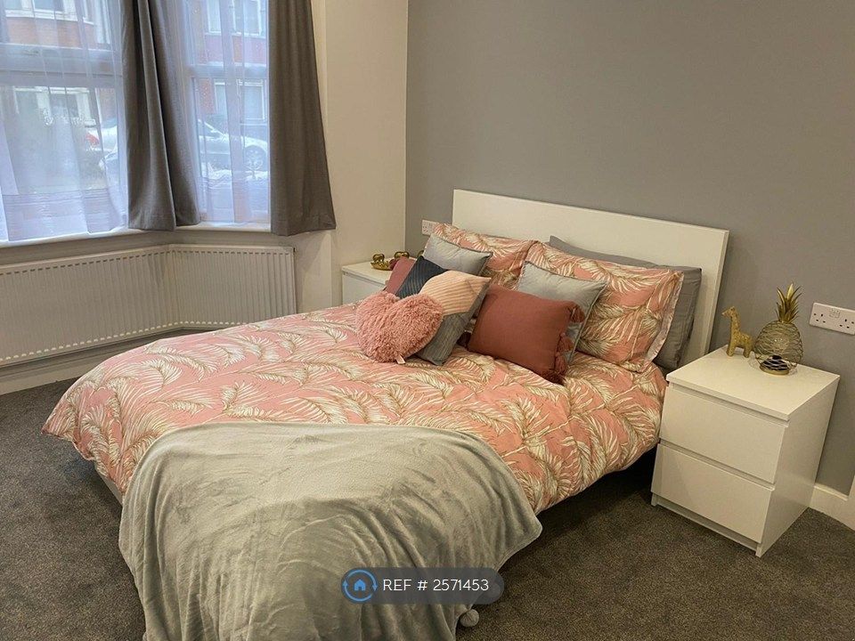 Property photo 1 of 4