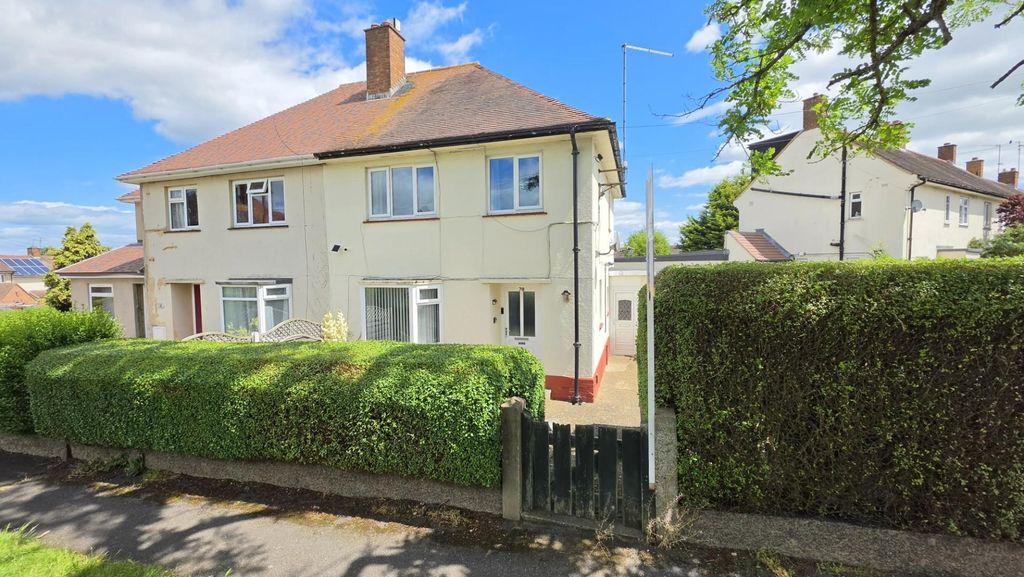 Property photo 1 of 14