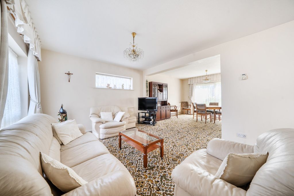 Property photo 2 of 21 1346245-13-68B588...