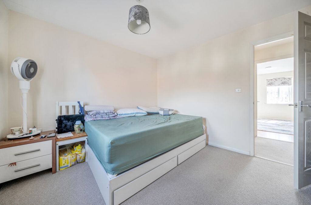 Additional image 11 of 2 bed flat for saleVenables Way, Lincoln, Lincolnshire LN2