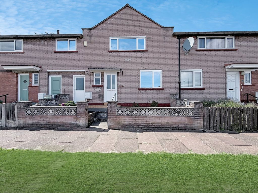Property photo 1 of 12
