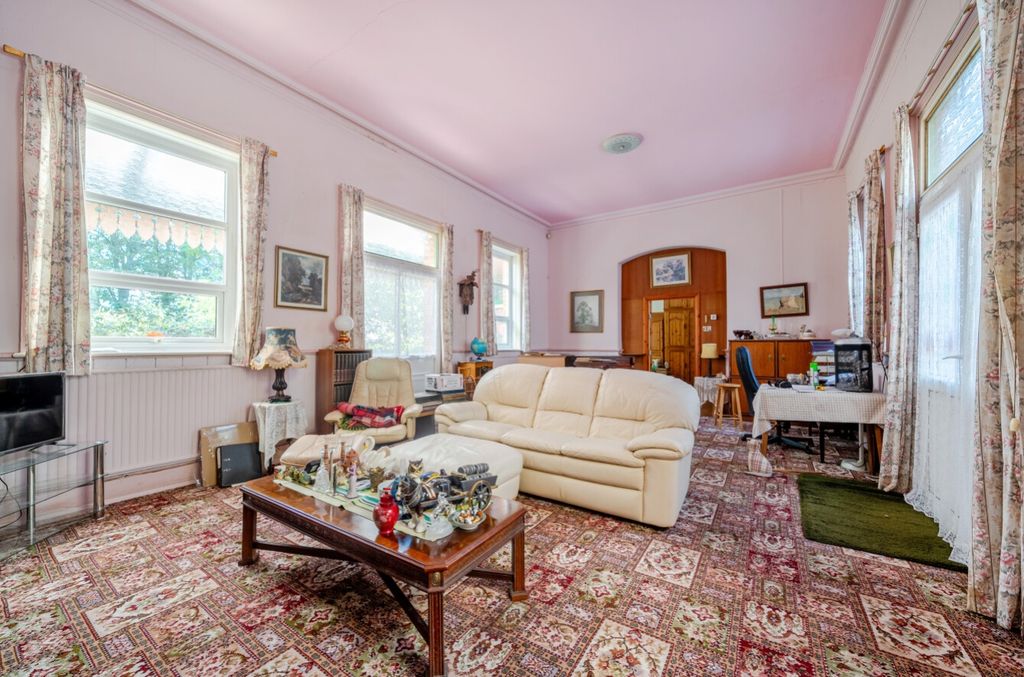 Property photo 3 of 35 1534578-11-1A13A9329A1F4