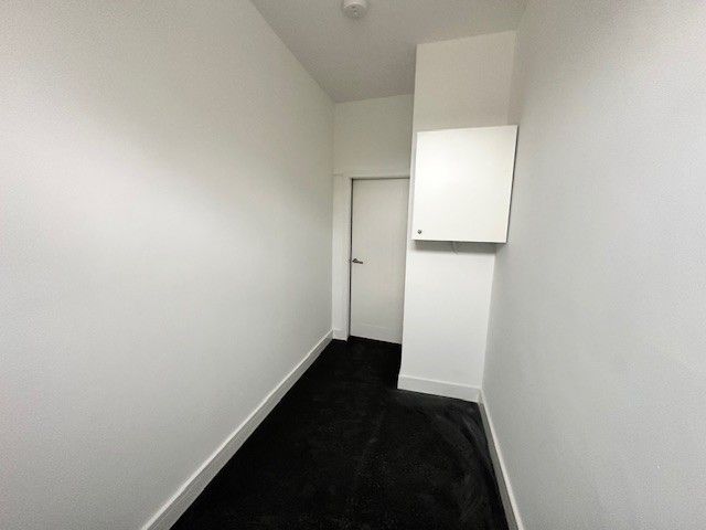 Property photo 2 of 12 Photo