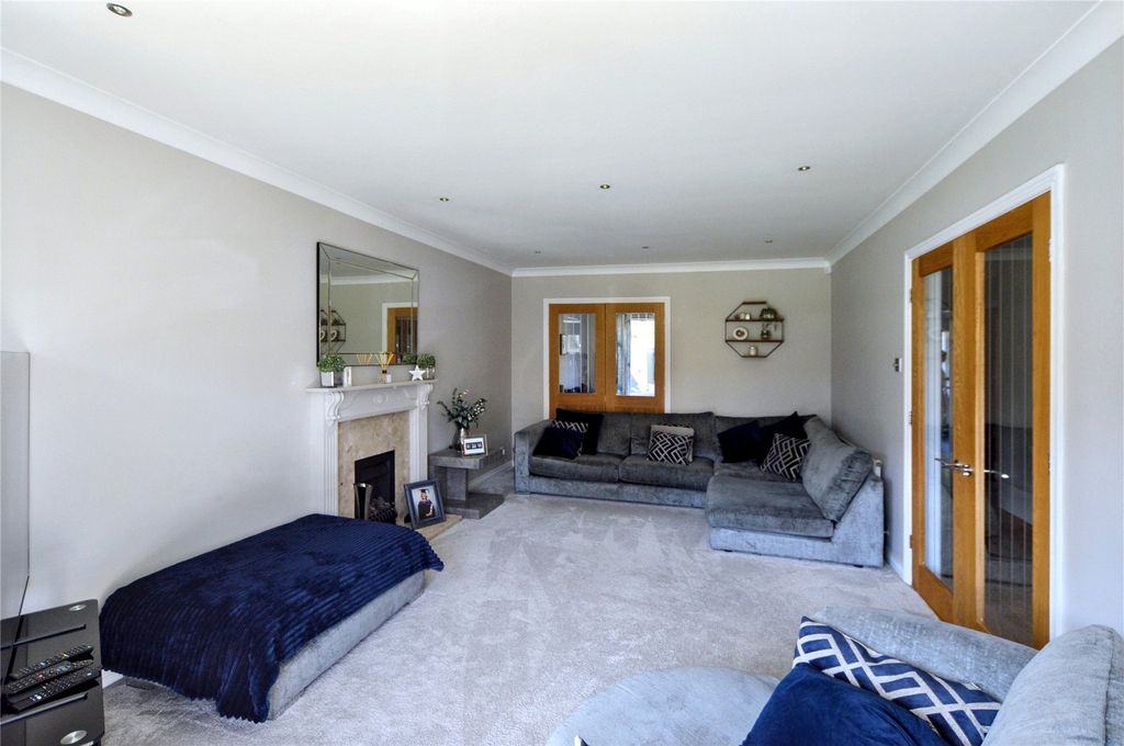 Property photo 3 of 16 Picture No. 08
