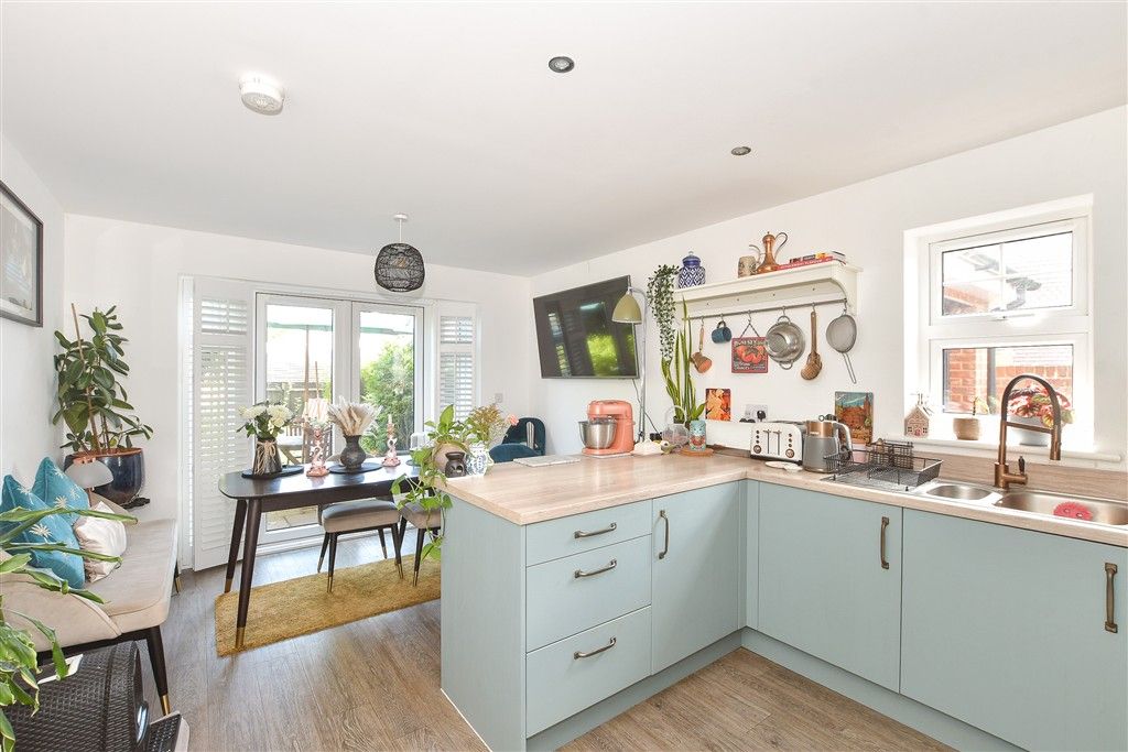 Property photo 3 of 15 Kitchen/Diner