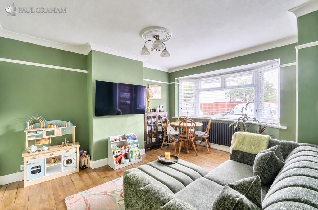Property photo 2 of 23