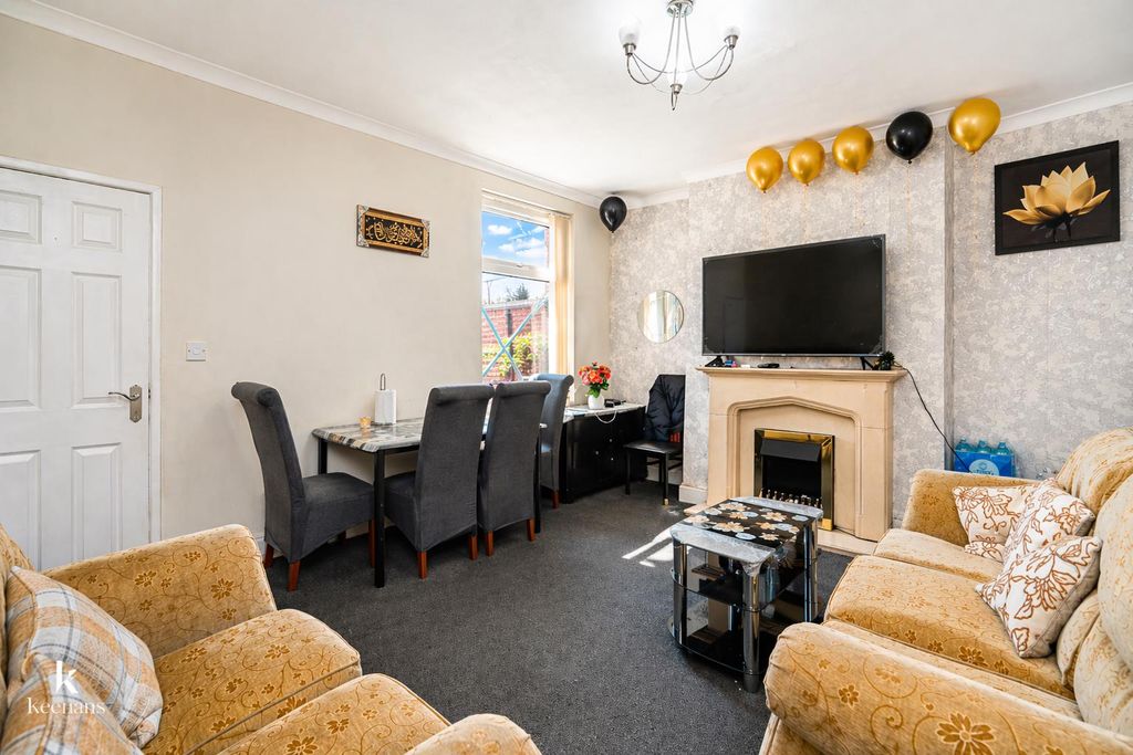 Property photo 3 of 15