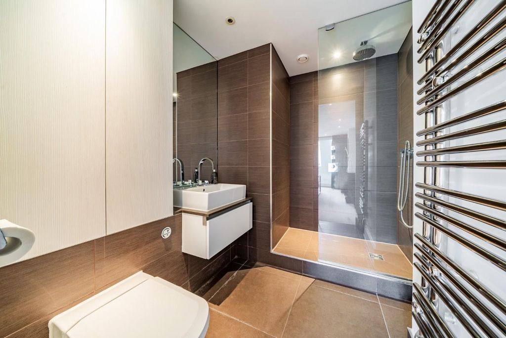 Property photo 2 of 19 1240715 (11).Jpg