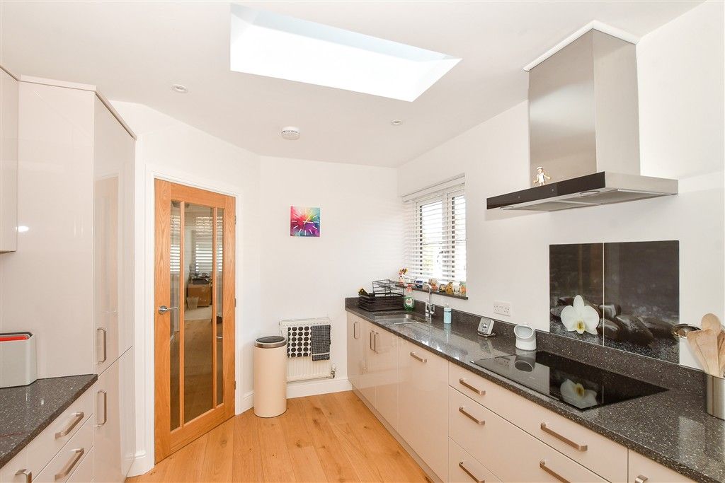 Property photo 3 of 13 Kitchen