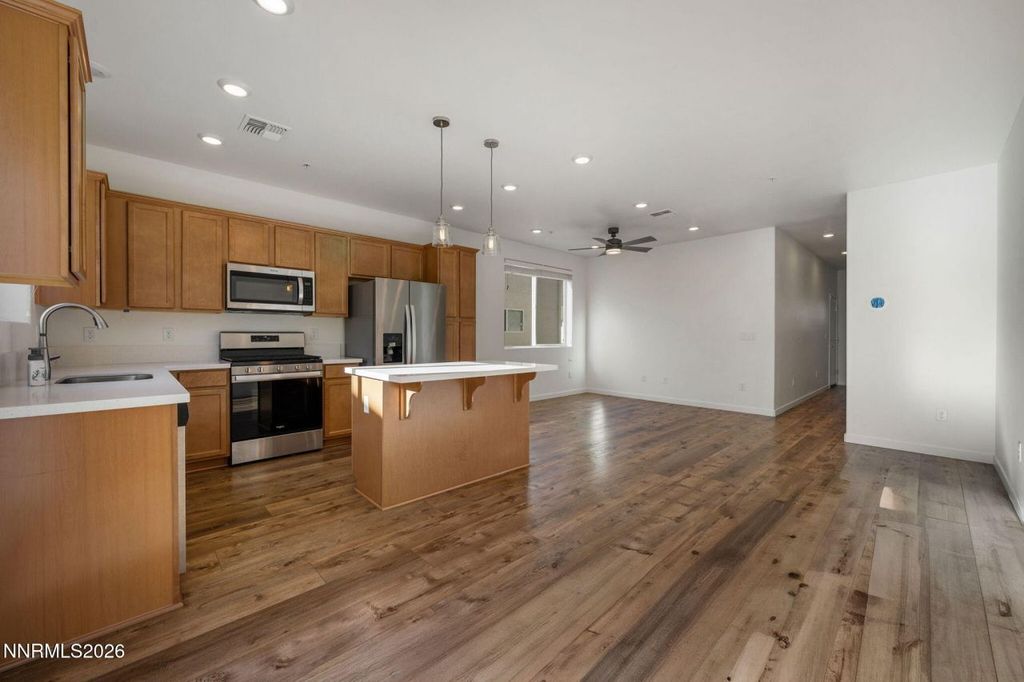 Property photo 2 of 5 <Alttext/>