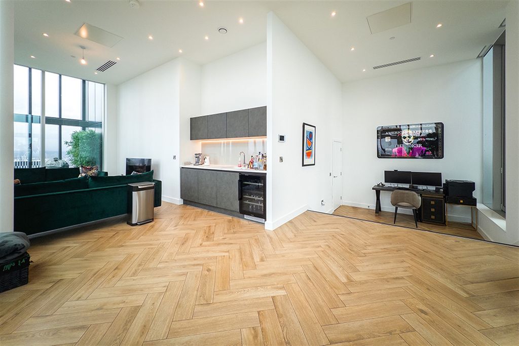 Additional image 28 of 3 bed flat to rentElizabeth Tower M15