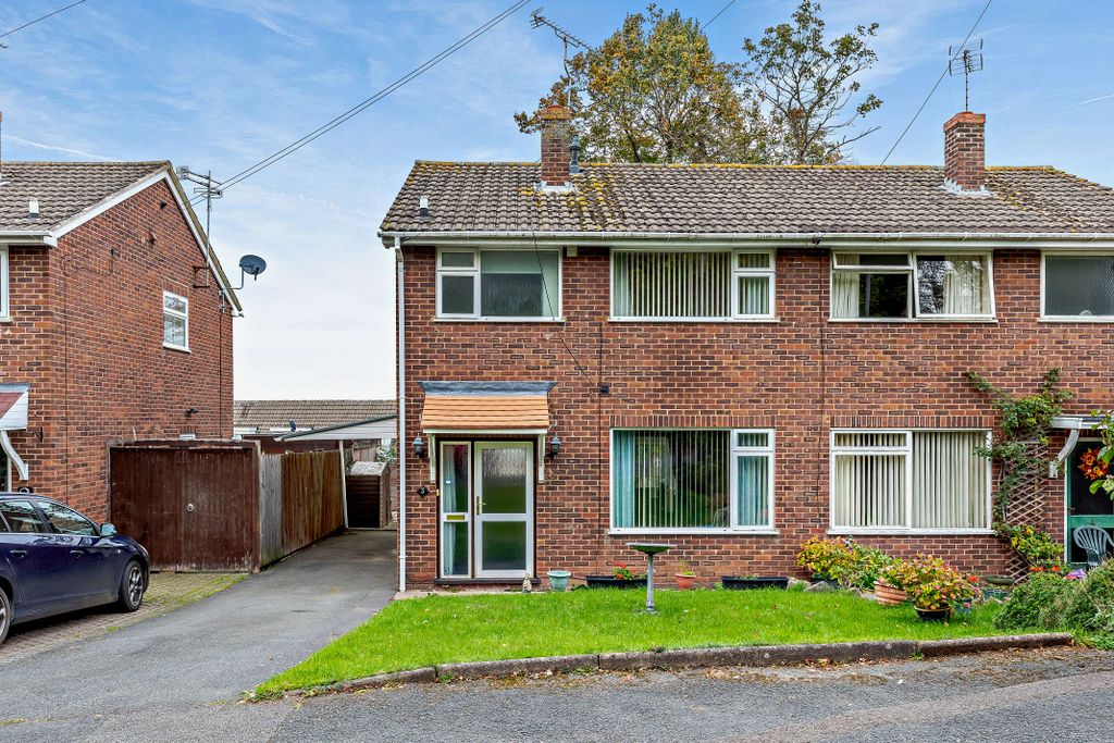 Property photo 1 of 37