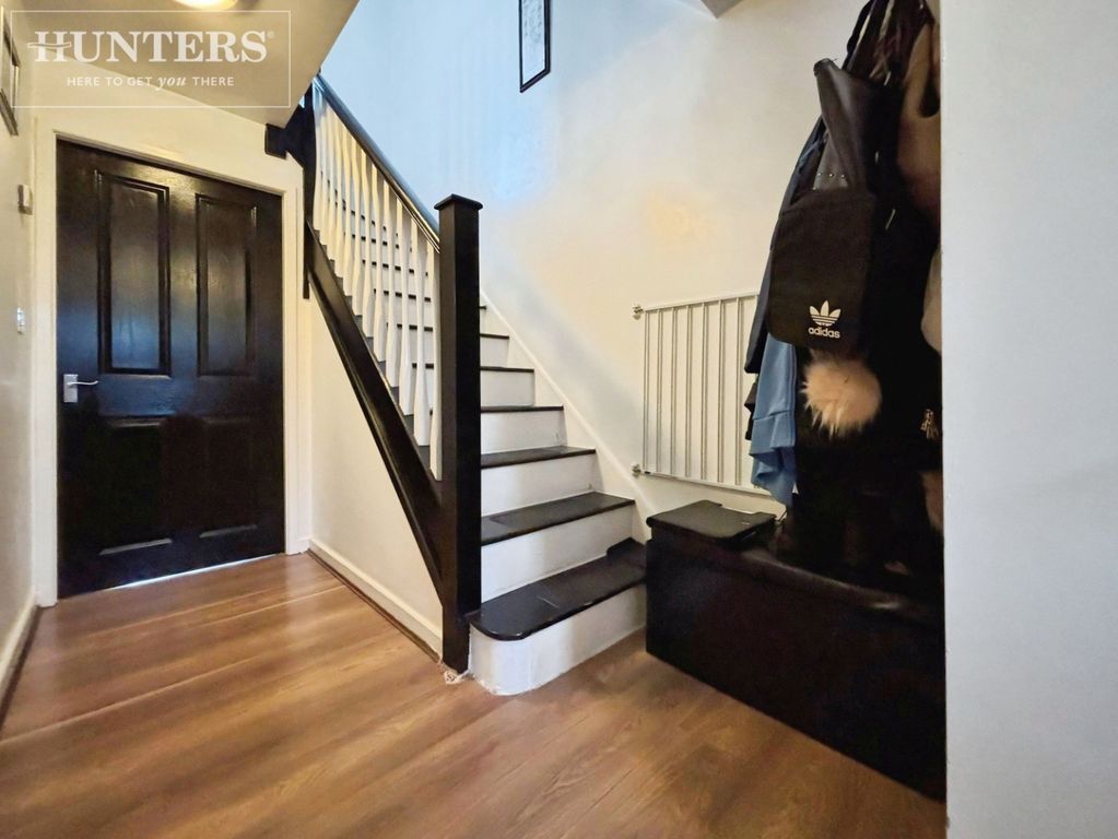 Property photo 2 of 18 Pbox-Img.Jpg