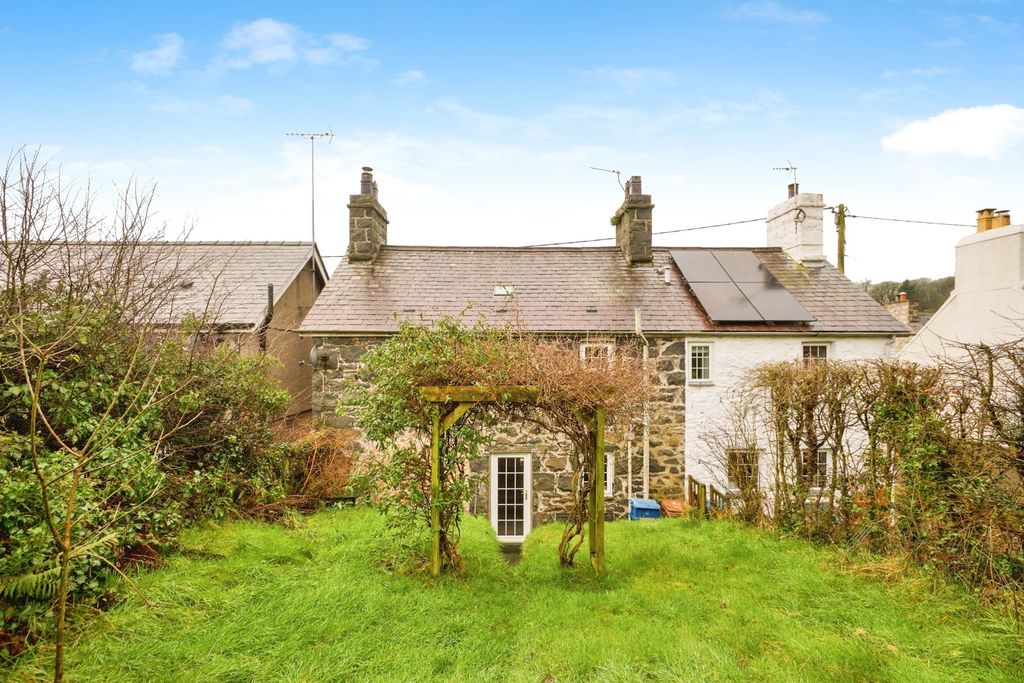 Property photo 3 of 17 Pbox-Img.Jpg