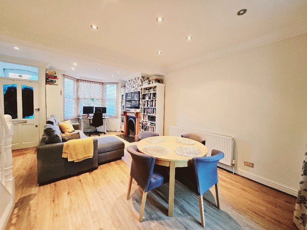 Property photo 3 of 13 Picture No. 14