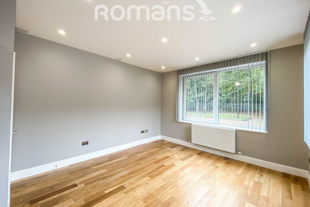 Property photo 2 of 10 B2B98B98-5A15-4d83-9