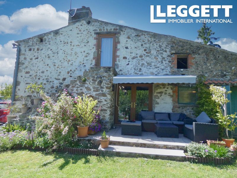 Property photo 3 of 10