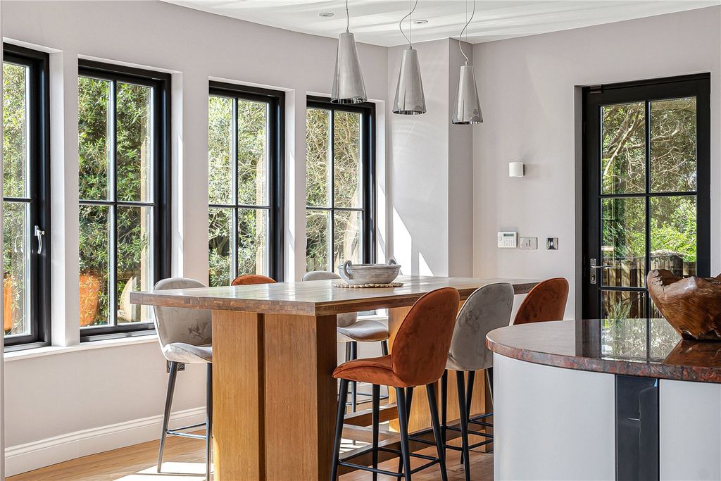 Additional image 11 of 8 bed detached house for saleSea Way, Middleton-On-Sea, Bognor Regis, West Sussex PO22