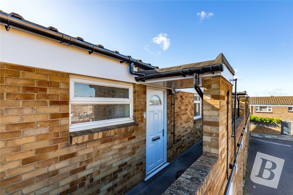 Property photo 1 of 11 Picture No. 01