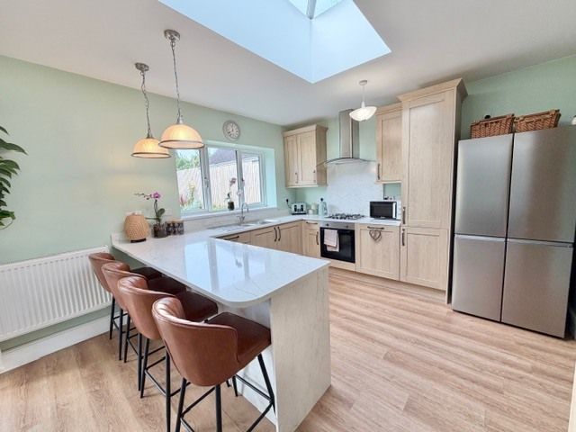 Property photo 3 of 46