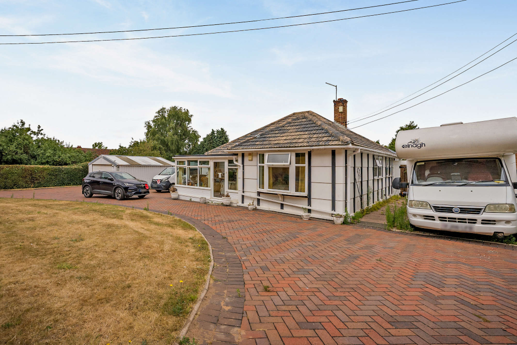 Property photo 2 of 16