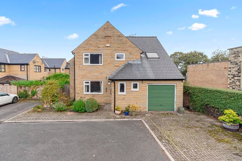 Property photo 1 of 25 Photo 6