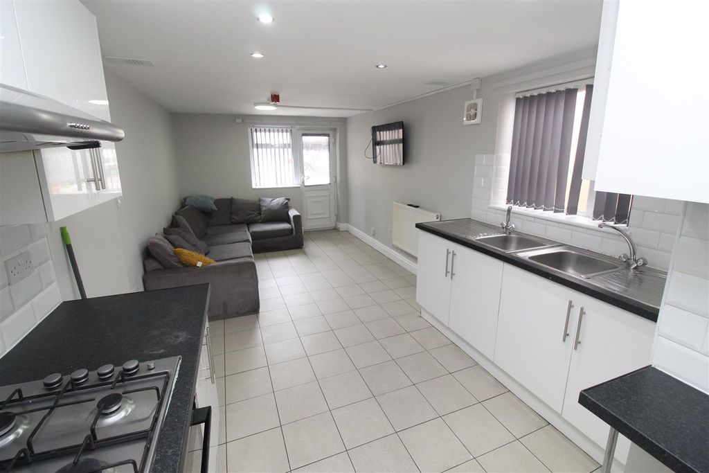 Property photo 1 of 26 Img_0621.Jpg