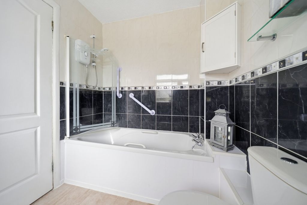 Additional image 11 of 2 bed terraced house for saleNorwood Avenue, Bonnybridge FK4