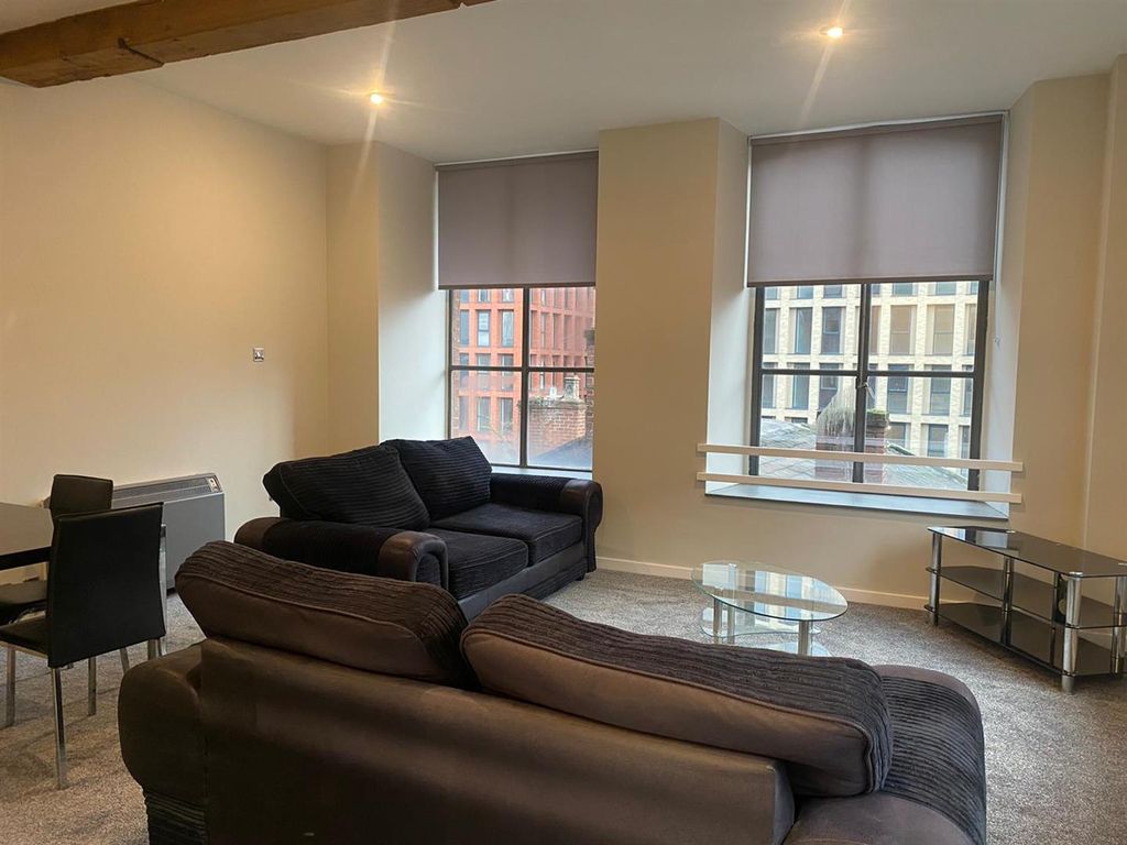 Property photo 3 of 6