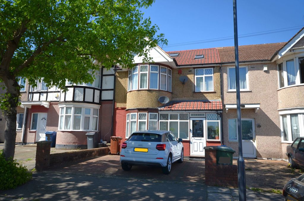 Property photo 1 of 23