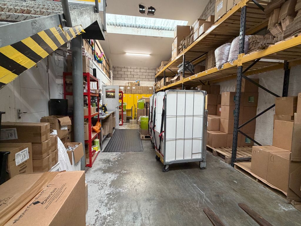 Property photo 2 of 4