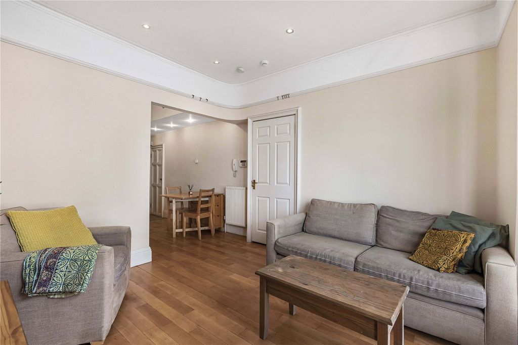 Property photo 3 of 15 Reception Room