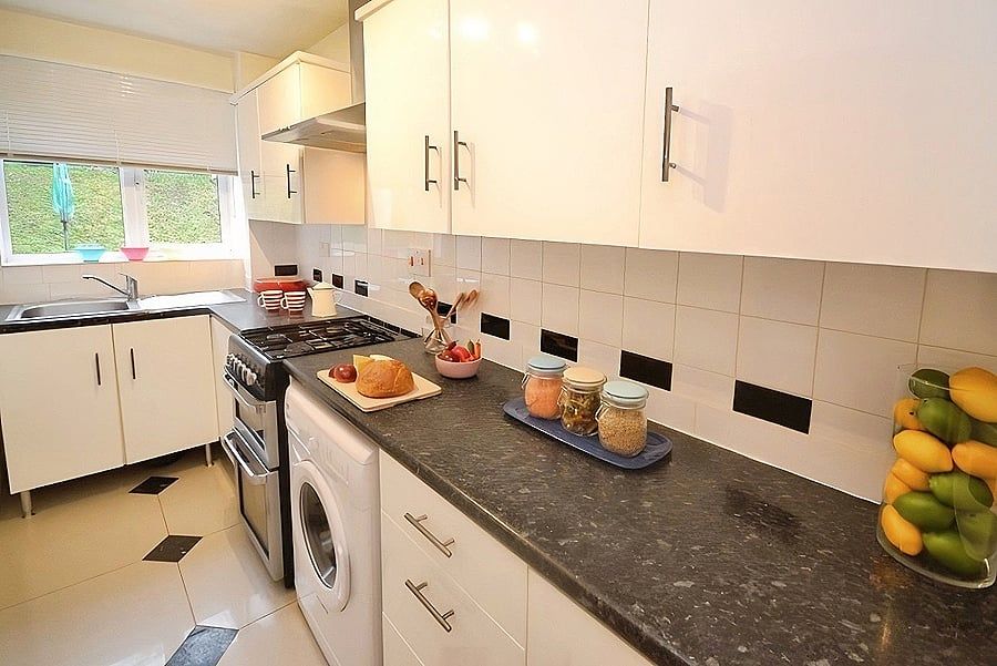 Property photo 3 of 7