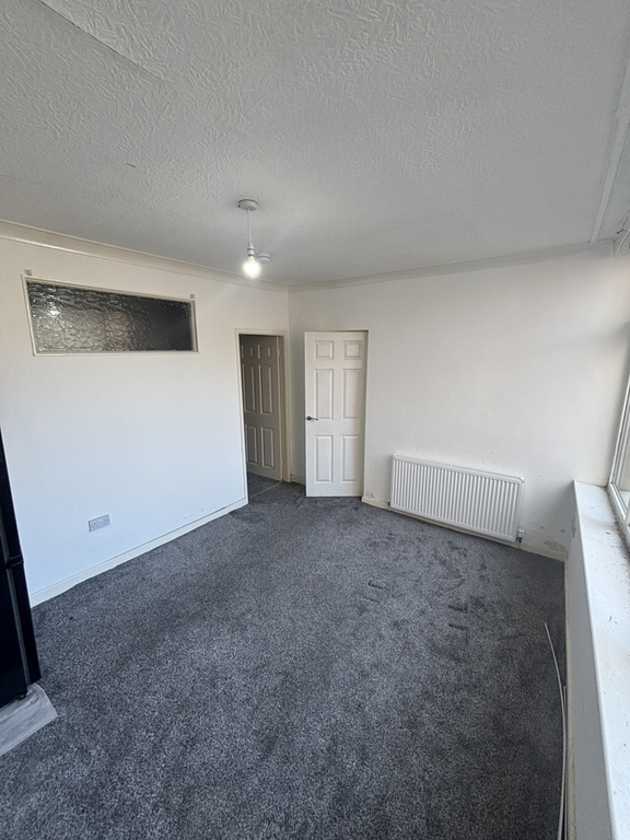 Property photo 2 of 8 Living Room